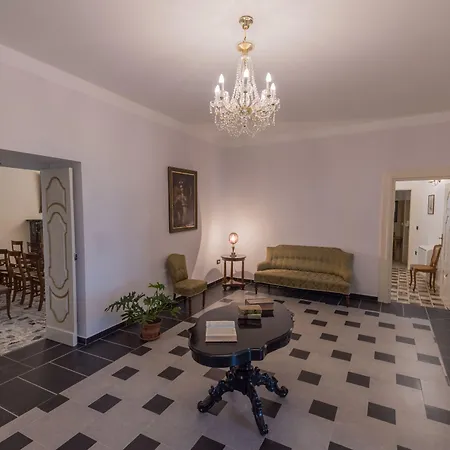 Palazzo Cestari 3*