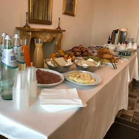 Palazzo Cestari 3* Montesano sulla Marcellana